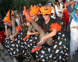 The Fantasy Fest Masquerade March 2004 photo - Duval Street, Key West